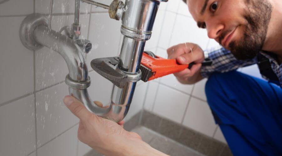 Expert burst pipe repair services in Stanford, MT